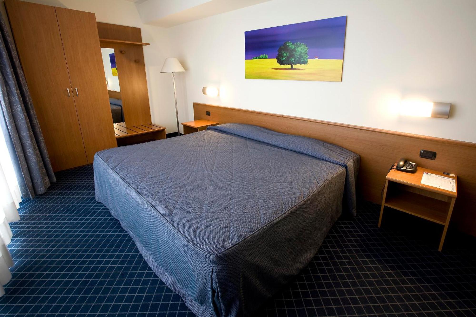 Hotel Gallia Pianezza Eksteriør bilde